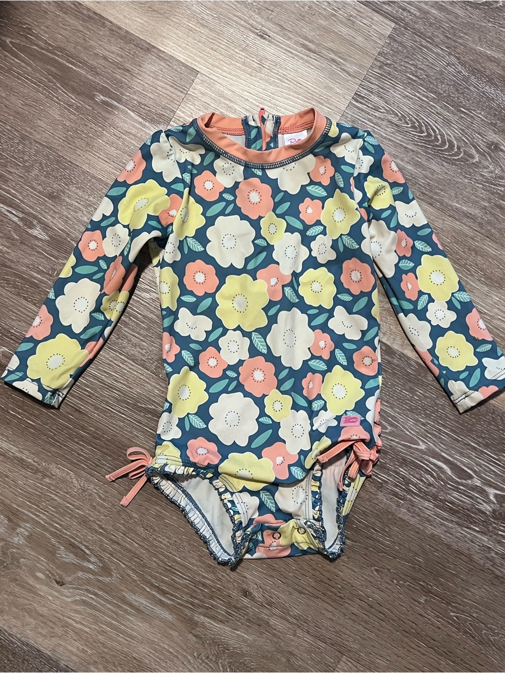 Ruffle butts 2t Girls' Long Sleeve Floral Rash Guard Swimsuit
